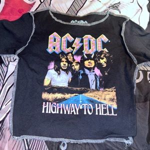 AC/DC crop top